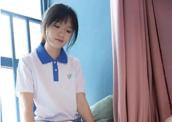 如何展开话题,让女生更想和你聊天 - 品悦舍