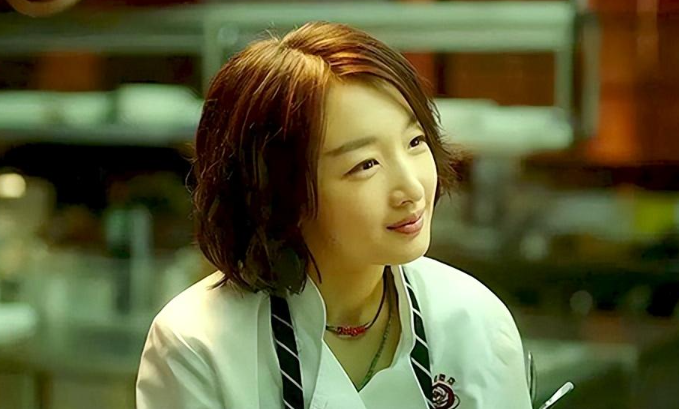 周冬雨影迷必看:5部电影推荐 - 品悦舍