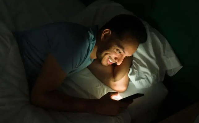 每天凌晨一两点睡算吗? - 品悦舍