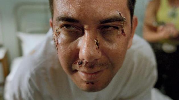 黄秋生银幕变态美学,暴烈影像中的艺术献祭 - 品悦舍