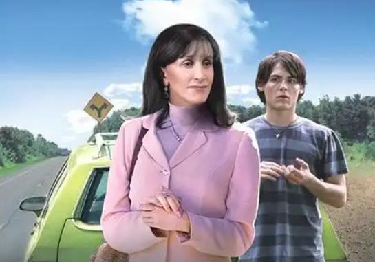 电影《窈窕老爸》一场荒诞喜剧下的代际和解 - 品悦舍